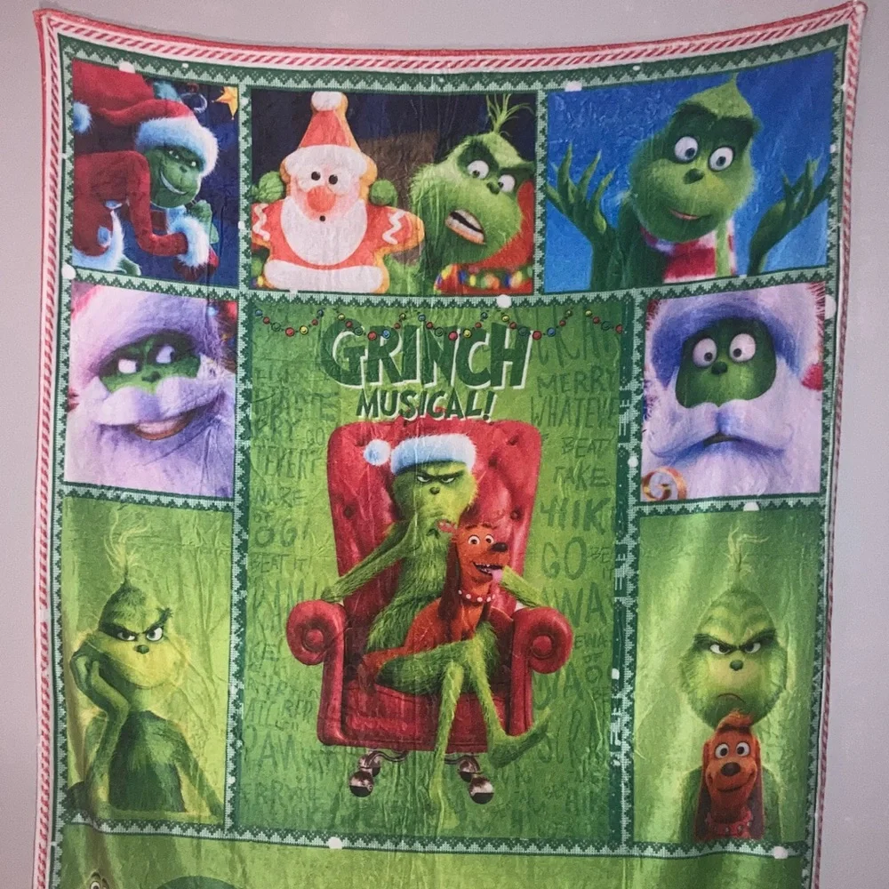 Holiday Grinch Musical Polyester 60 x 50 Blanket Throw New Without Packaging